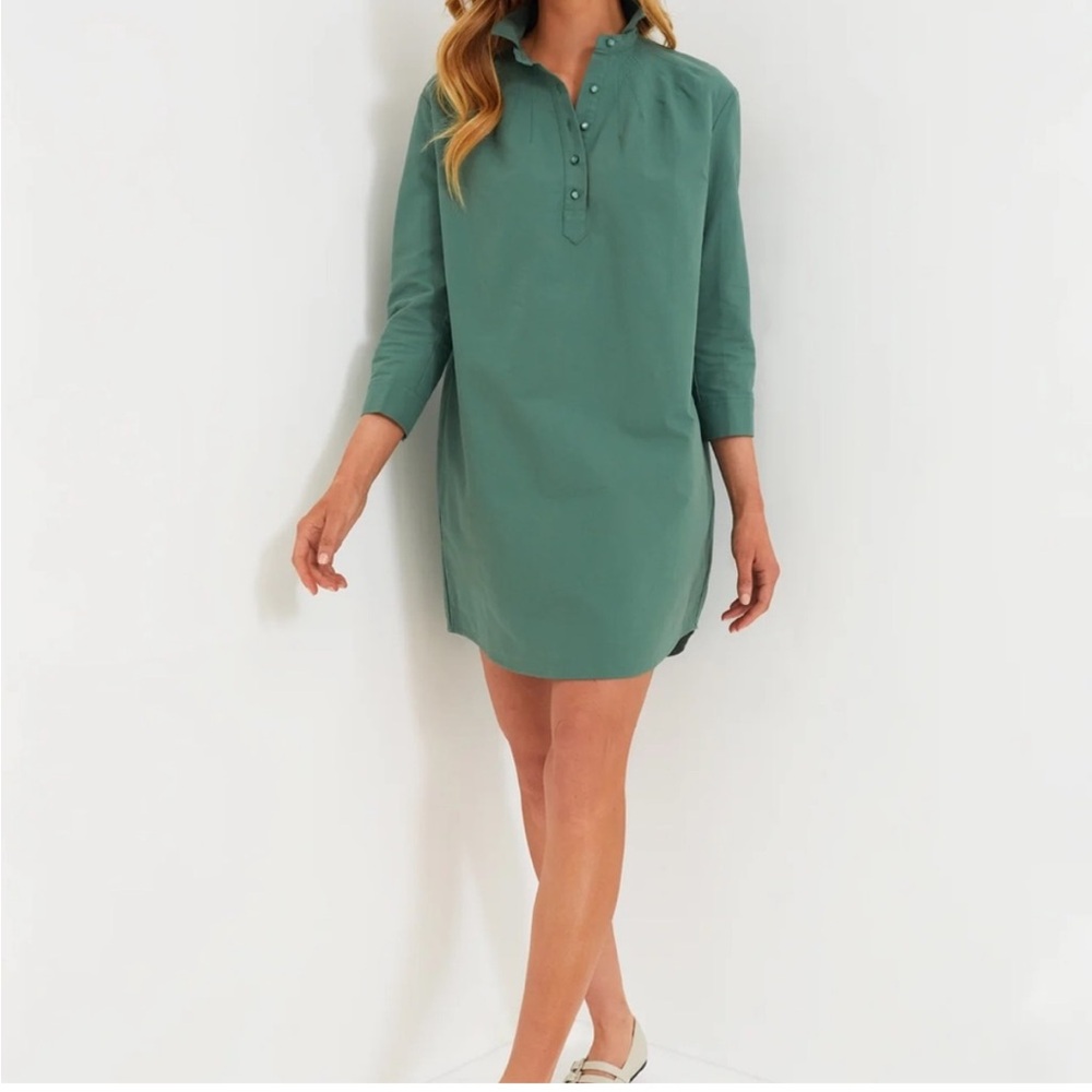 Pomander Place Green Long Sleeve Dress